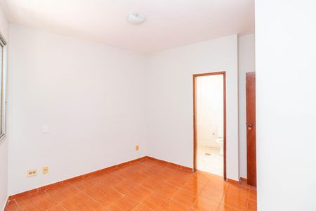 Apartamento à venda com 70m², 3 quartos e 1 vaga Apartamento à venda com 70m², 3 quartos e 1 vagaSuíte