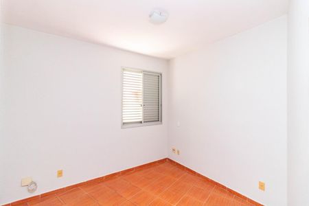 Apartamento à venda com 70m², 3 quartos e 1 vaga Apartamento à venda com 70m², 3 quartos e 1 vagaSuíte