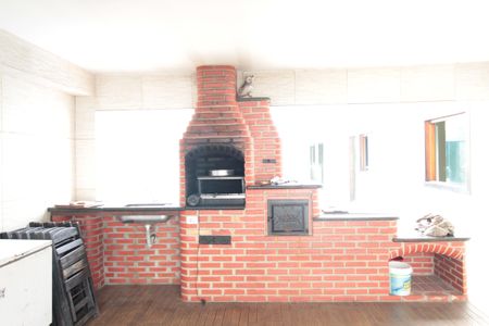 Casa à venda com 450m², 4 quartos e 5 vagasÁrea Gourmet