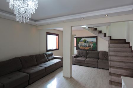 Casa à venda com 450m², 4 quartos e 5 vagasSala