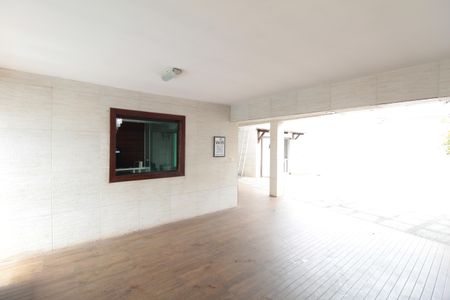 Casa à venda com 450m², 4 quartos e 5 vagasÁrea Gourmet