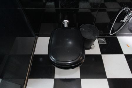 Casa à venda com 450m², 4 quartos e 5 vagasBanheiro da Suíte