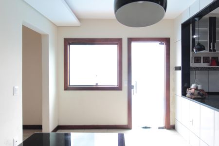 Casa à venda com 450m², 4 quartos e 5 vagasCopa