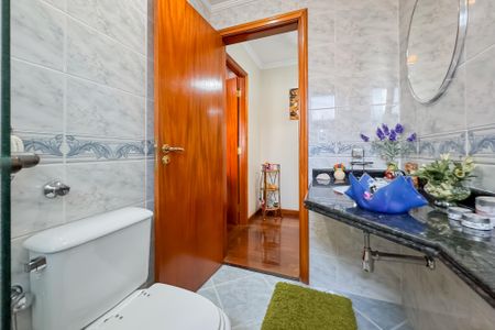 Apartamento à venda com 202m², 3 quartos e 4 vagasBanheiro Social