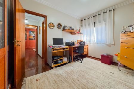 Apartamento à venda com 202m², 3 quartos e 4 vagasQuarto 1