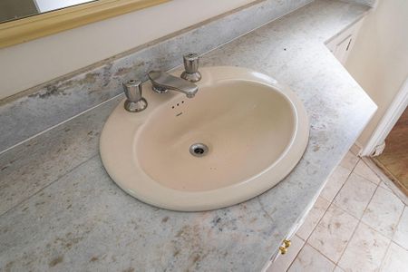 Apartamento à venda com 196m², 3 quartos e 3 vagas Apartamento à venda com 196m², 3 quartos e 3 vagasSuíte 1 - Banheiro