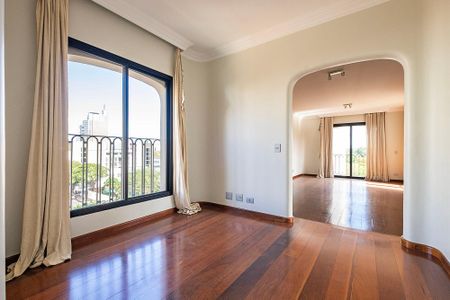 Apartamento à venda com 196m², 3 quartos e 3 vagas Apartamento à venda com 196m², 3 quartos e 3 vagasSala