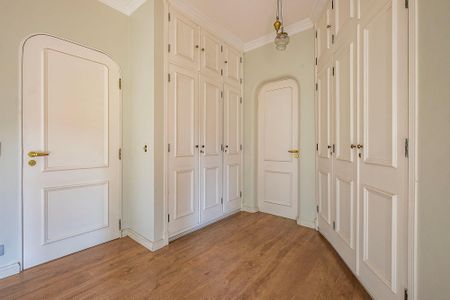 Apartamento à venda com 196m², 3 quartos e 3 vagas Apartamento à venda com 196m², 3 quartos e 3 vagasSuíte 1