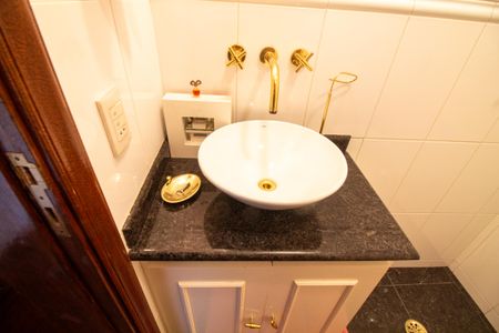 Apartamento para alugar com 93m², 2 quartos e 2 vagasBanheiro Social