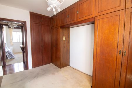 Apartamento para alugar com 93m², 2 quartos e 2 vagasSuíte