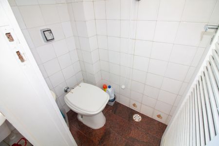 Apartamento para alugar com 93m², 2 quartos e 2 vagasBanheiro de Serviço