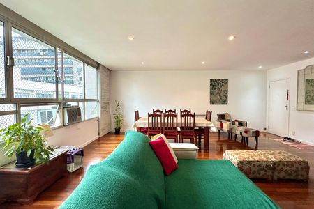 Sala de apartamento à venda com 3 quartos, 135m² em Copacabana, Rio de Janeiro