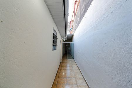 Casa à venda com 57m², 2 quartos e 1 vaga Casa à venda com 57m², 2 quartos e 1 vagaCorredor