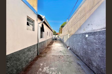 Casa à venda com 200m², 6 quartos e 4 vagasCorredor