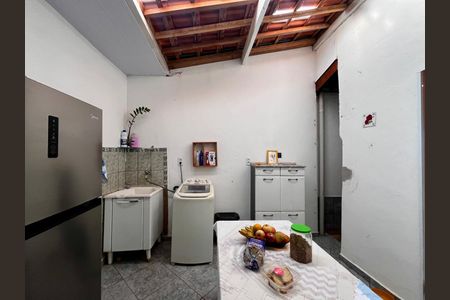 Casa à venda com 200m², 6 quartos e 4 vagasÁrea de Serviço