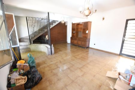 Casa à venda com 325m², 6 quartos e 3 vagasSala - Casa 2