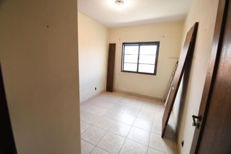 Casa à venda com 325m², 6 quartos e 3 vagasQuarto 1 - Casa 2