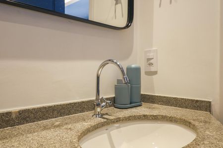 Apartamento à venda com 25m², 1 quarto e sem vaga Apartamento à venda com 25m², 1 quarto e sem vagaBanheiro