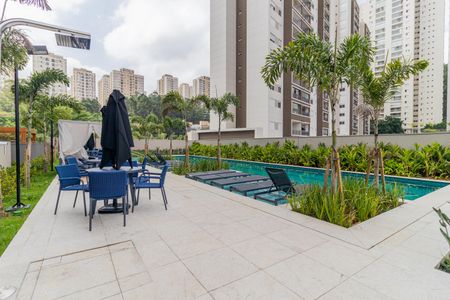 Apartamento à venda com 25m², 1 quarto e sem vaga Apartamento à venda com 25m², 1 quarto e sem vagaÁrea comum - Piscina