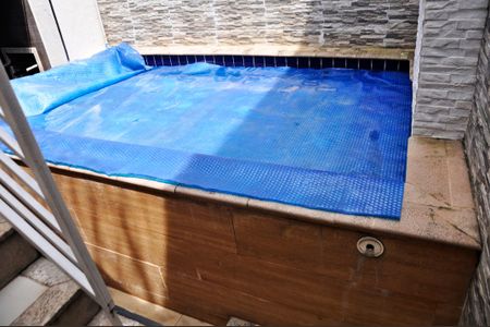 Casa para alugar com 170m², 4 quartos e 2 vagasPiscina