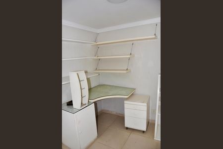 Casa para alugar com 170m², 4 quartos e 2 vagasQuarto de Serviço