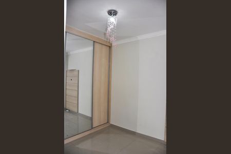 Casa para alugar com 170m², 4 quartos e 2 vagasQuarto