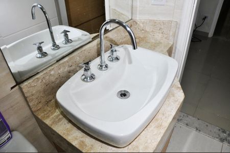 Casa para alugar com 170m², 4 quartos e 2 vagasBanheiro da Suíte