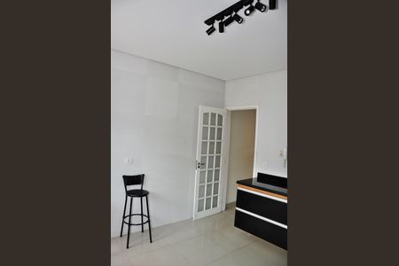 Casa para alugar com 170m², 4 quartos e 2 vagasCozinha