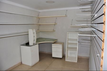 Casa para alugar com 170m², 4 quartos e 2 vagasQuarto de Serviço