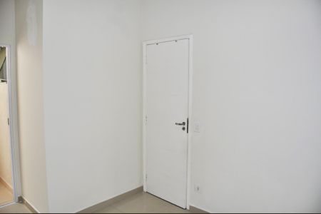 Casa para alugar com 170m², 4 quartos e 2 vagasQuarto