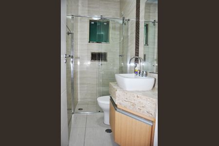 Casa para alugar com 170m², 4 quartos e 2 vagasBanheiro da Suíte