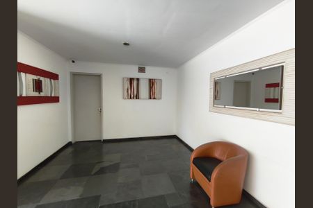 Apartamento para alugar com 120m², 3 quartos e 2 vagasHall social