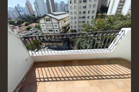 Apartamento para alugar com 120m², 3 quartos e 2 vagasVaranda