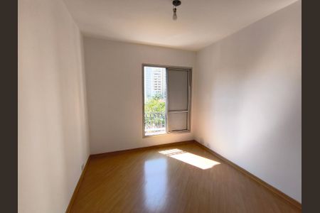 Apartamento para alugar com 120m², 3 quartos e 2 vagasQuarto 2