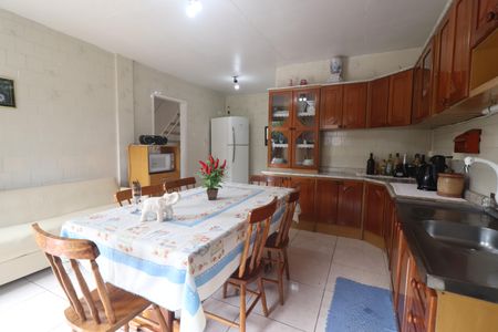 Casa à venda com 204m², 3 quartos e 2 vagasCozinha