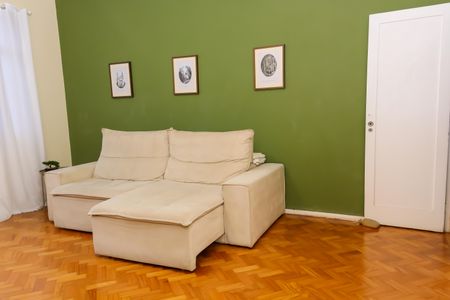 Apartamento à venda com 200m², 5 quartos e 1 vaga Apartamento à venda com 200m², 5 quartos e 1 vagaSala 2