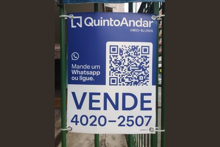 Apartamento à venda com 200m², 5 quartos e 1 vaga Apartamento à venda com 200m², 5 quartos e 1 vagaPlaca
