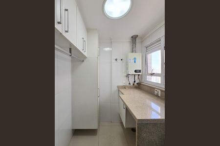 Apartamento à venda com 208m², 4 quartos e 3 vagasÁrea de Serviço