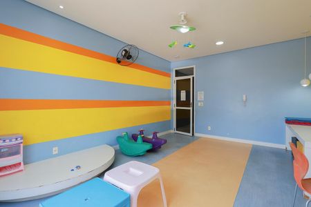 Apartamento para alugar com 50m², 2 quartos e 1 vaga Apartamento para alugar com 50m², 2 quartos e 1 vagaÁrea comum - Brinquedoteca