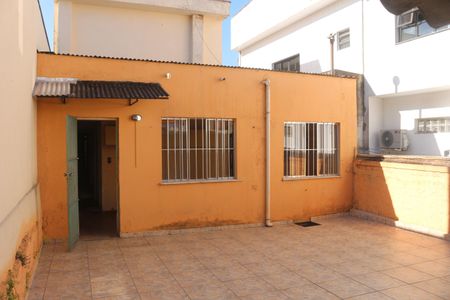 Casa à venda com 205m², 3 quartos e 3 vagasQuintal