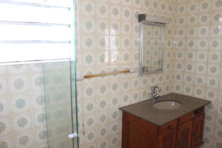 Casa à venda com 205m², 3 quartos e 3 vagasBanheiro da Suíte 1