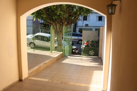 Casa à venda com 205m², 3 quartos e 3 vagasGaragem