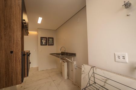 Apartamento para alugar com 58m², 2 quartos e 2 vagasCozinha e Área de Serviço