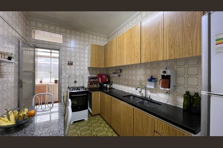 Apartamento à venda com 102m², 3 quartos e sem vaga Apartamento à venda com 102m², 3 quartos e sem vagaCozinha