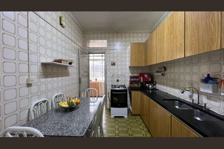 Apartamento à venda com 102m², 3 quartos e sem vaga Apartamento à venda com 102m², 3 quartos e sem vagaCozinha