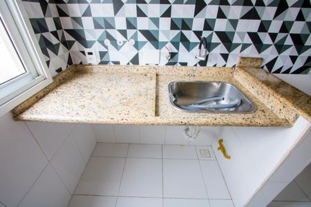 Apartamento à venda com 60m², 2 quartos e 1 vagaÁrea de Serviço