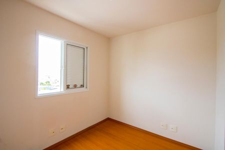 Apartamento à venda com 60m², 2 quartos e 1 vagaQuarto 