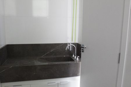 Apartamento à venda com 68m², 2 quartos e 1 vagaBanheiro da Suíte