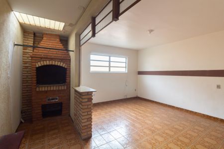 Sala de casa para alugar com 2 quartos, 70m² em Itaquera, São Paulo
