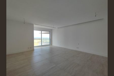 Apartamento à venda com 384m², 4 quartos e 5 vagasSuíte 1